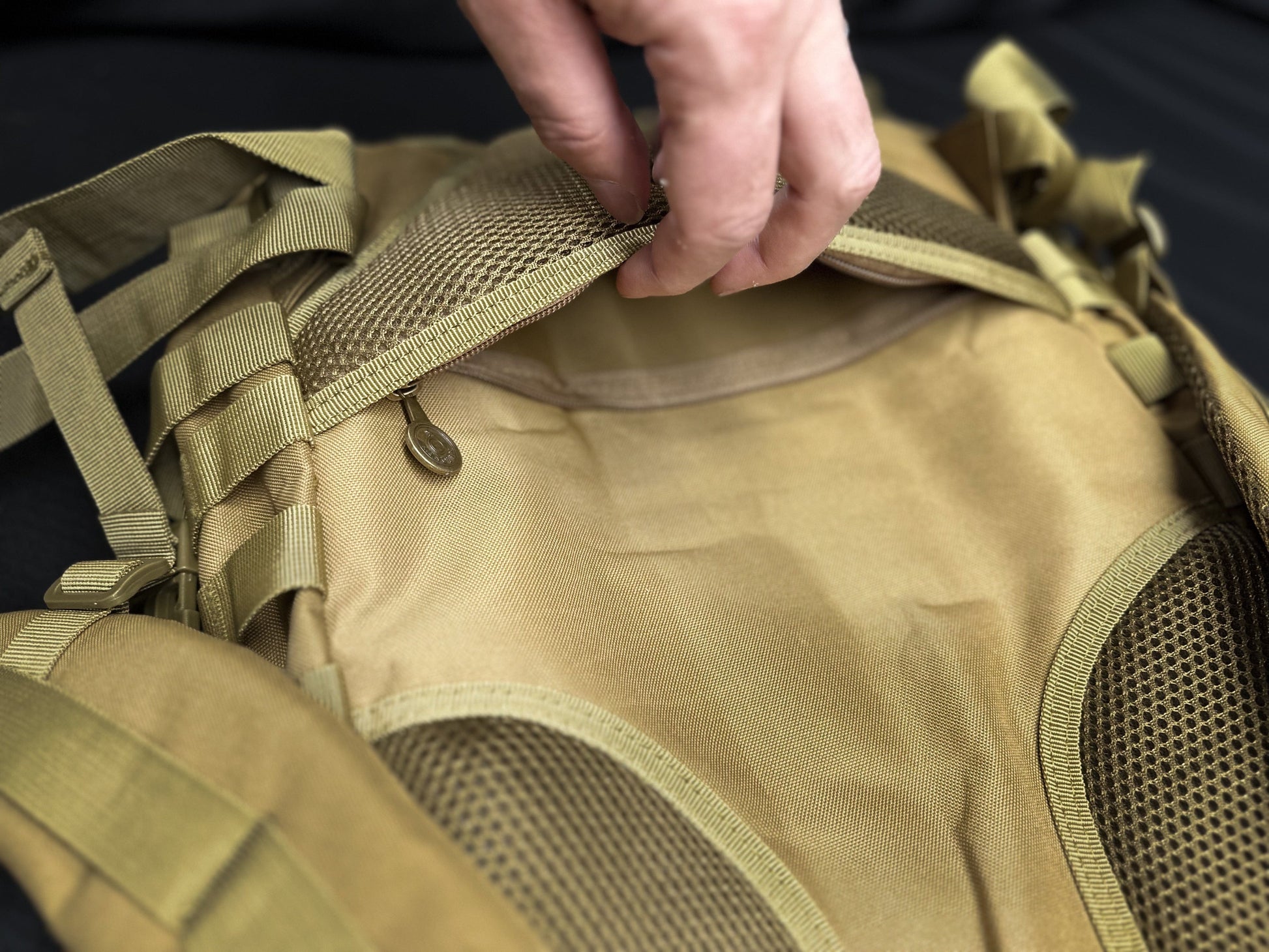 Kenözen Military Backpack KenÖzen Arctos 45L Outdoor Rucksack Backpack, Morale/Unit Patch and Hydration System